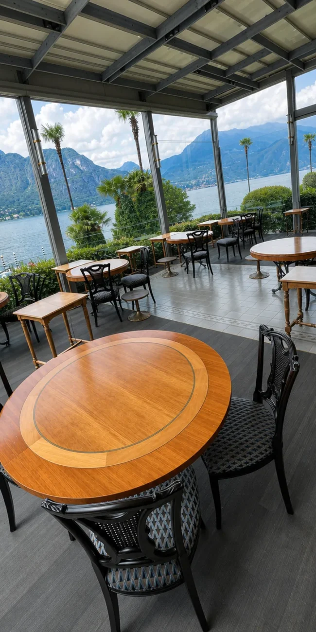 Sala ristorante panoramica del Grand Hotel completata con arredi su misura